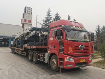 移動(dòng)篩分站發(fā)貨出廠(chǎng)，海南客戶(hù)請查收