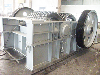 雙齒輥破碎機廠(chǎng)家直銷(xiāo)-24小時(shí)在線(xiàn)報價(jià)