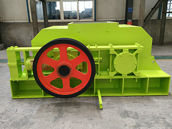 為什么大家熱衷買(mǎi)雙齒輥破碎機?